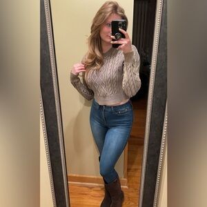 Forever 21 Knit Cropped Sweater